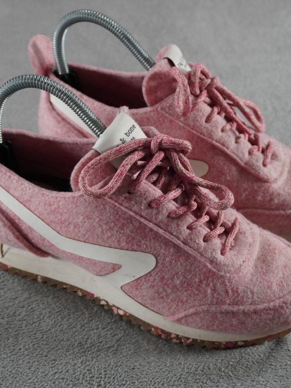 Rag & Bone Shoes Womens 7.5 Pink Wool Retro Runner Lace Up Gum Sole Sneakers